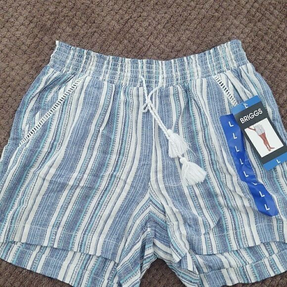 Briggs stripped Shorts  - Picture 1 of 6